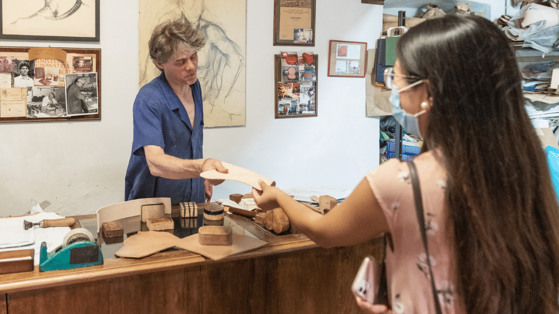 A craftsman in Florence during an artisan tour