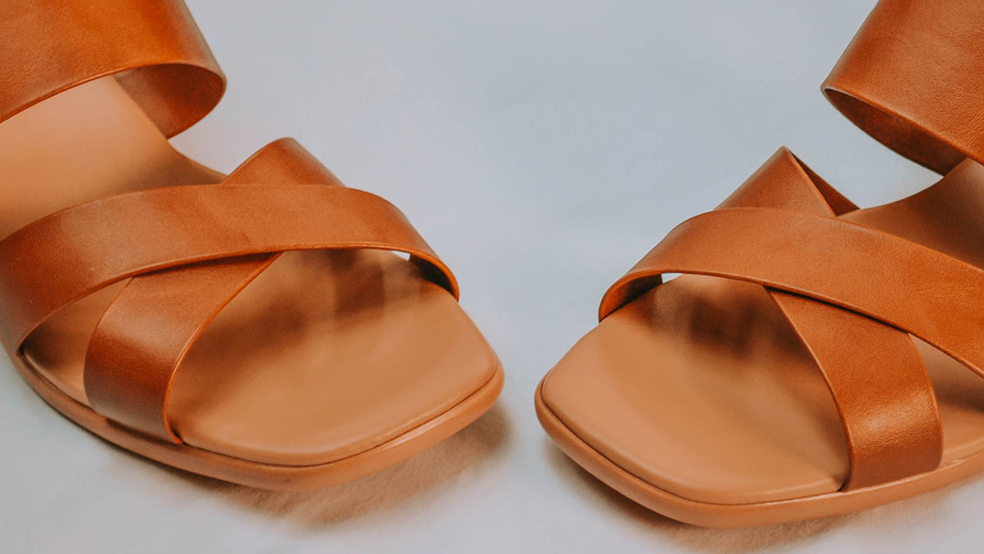 leather-sandals-orange Orange women's leather sandals